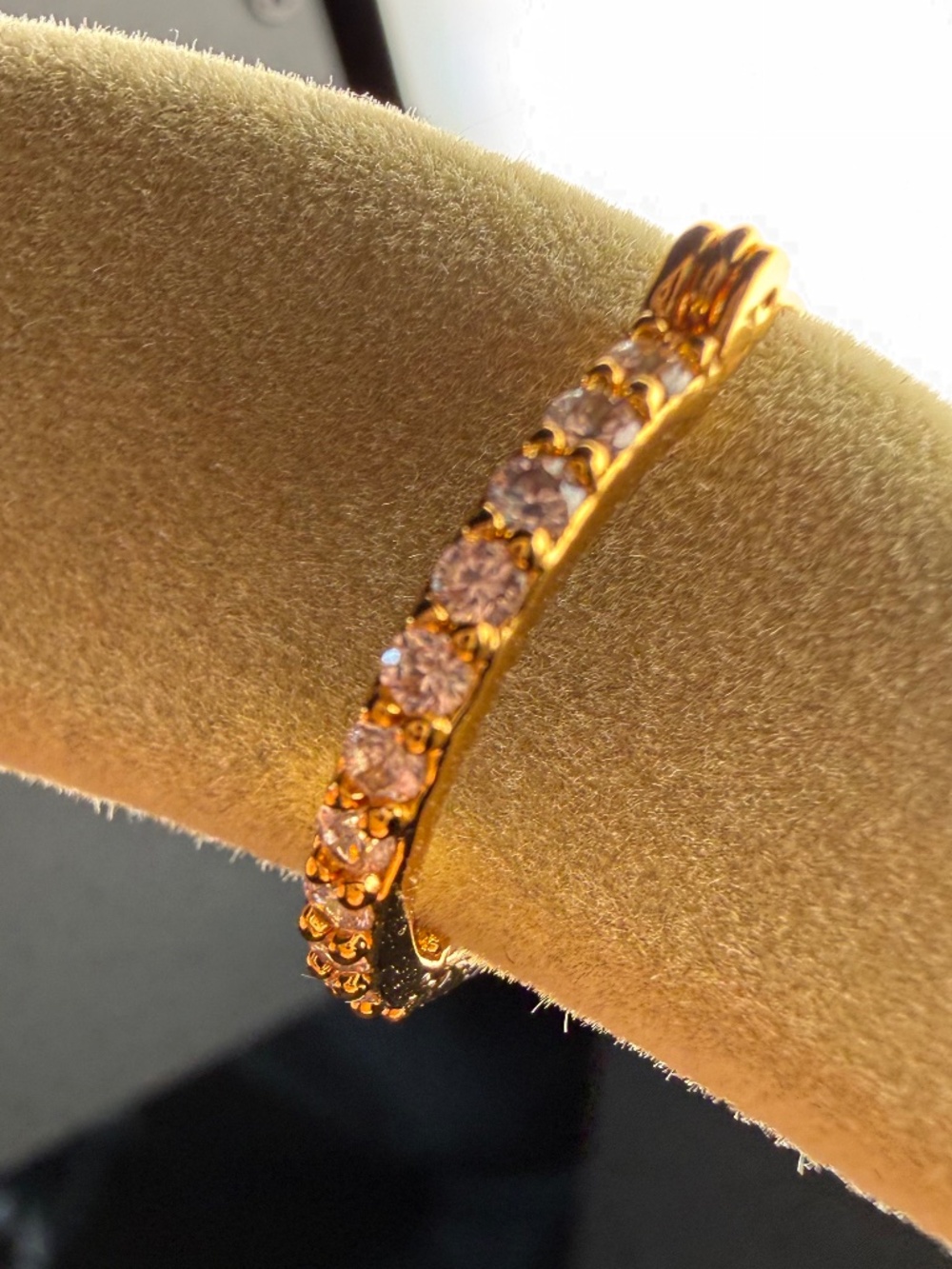 NWT Goldtone Rhinestone Earrings (Pierced)